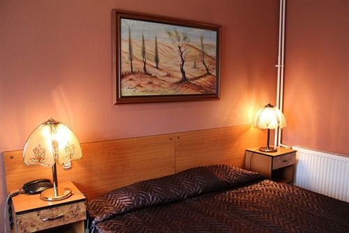 Villa Hotel Kristal Budapest Eksteriør bilde