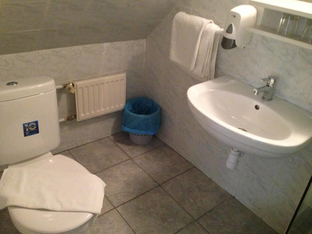 Villa Hotel Kristal Budapest Eksteriør bilde